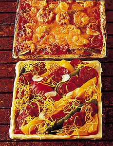Pizza aux poivrons et au chorizo pour 4 personnes - Recettes - Elle à Table