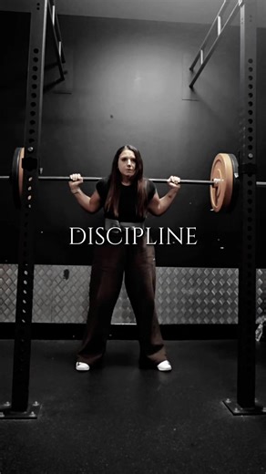 Effective Squat Practice Tips for Powerlifters