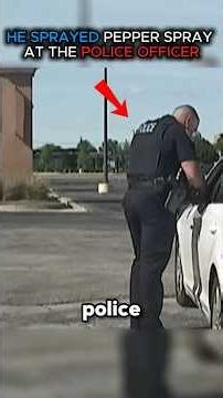 He sprayed pepper spray at the police officer for no reason!😲👮#bodycam #realpolice