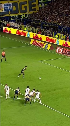 ⚽ At La Bombonera, Boca beat Newell's Old Boys 2-0.