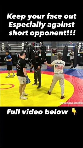 Boxing Body Position with Coach Mike: Keep your Face Out especially against Short Opponent! #shorts