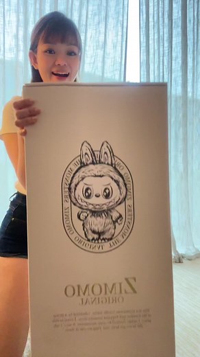 happiness in a box!!🥺🫶🏻 zimomo i found you ⋆𐙚₊˚⊹♡ #zimomo #labubu