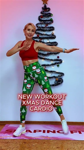 15 Min Christmas Dance Cardio | Standing Fat Burn Workout (No Equipment)