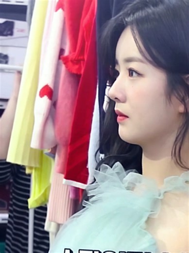 Yoon Bomi: Side Profile Beauty from Apink