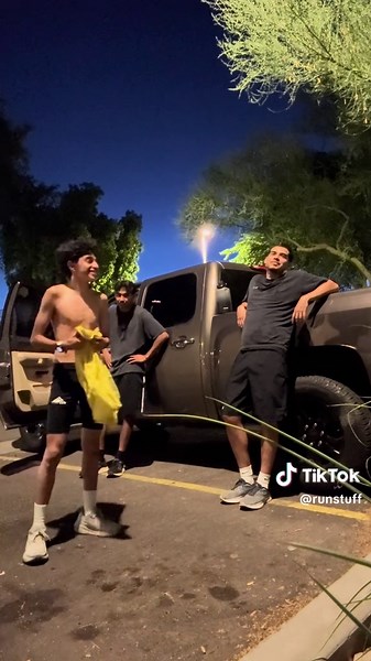 Day 17 running everyday All out mile easy work😈 #sunsetvibes #nightrun #nightrunner #sunset #sunsets #arizonasunset #azsunset #track #trackandfield #crosscountry #xc #Running #runningmotivation #marathon #marathontraining #ironman #phxaz #az