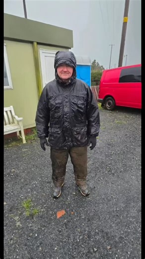 Winter IGP training: where dedication meets mud and rain! 🌧️🐾 Yesterday’s session had me soaked right down to my socks and absolutely covered in mud, but the dogs didn’t mind one bit. Training doesn’t stop just because of a little bad weather—it just means we’re all out there embracing the elements and keeping the training going strong. #libertyk9 #libertyk9uk #libertyk9training #dogs ##wasdogtraining #dogtrainer #dogtrainingtips #obediencetraining #doglover #puppylover #dogsofcheshire #dogtra