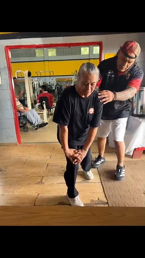 REHABILITATION NEW CASE # 162 2025 NAME : TUPOU TAU AGE : 70 ADDRESS : KOLOMOTUA REHAB : PARKINSON DISEASE SPO2 : 100% PR : 90 PI : 2.8% WEIGHT : 67KG JT TAKATAKA FITNESS GYM TEUFAIVA NUKUALOFA TONGA 🇹🇴 | JT Takataka