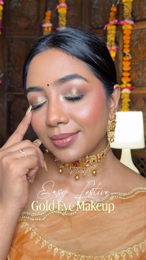 Easy Festive Gold Eyeshadow Look ✨ Drop 💛s #festivemakeup #pujo #eyeshadowtutorial