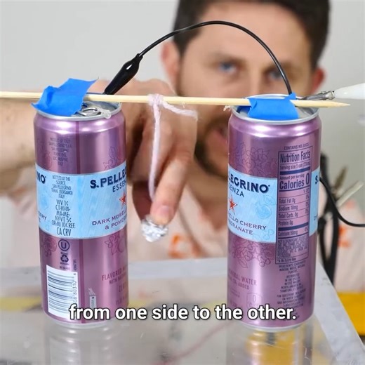 183K views · 2K reactions | The amazing behavior of self-assembling wires 勞 #physics #science #experiment #puzzle #howdoesitwork #reels | The Action Lab | Facebook