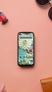 🌟 Explore the exquisite details of Jelly Max 📱✨: a customizable PTT button, a smooth-operating system, and a comfortable grip with transparent curved edges! 💪 Enhance your mobile experience - back us on Kickstarter >> https://ow.ly/Gmow50SQZsY | Unihertz