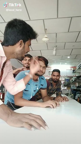 #localheroim #swagsteplchallenge #jabardast #jabardastcomedy #funnysong #withmyfriends