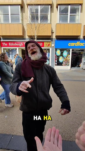 Rock, paper, scissors with Ben 😎 #scarborough Sponsored by Sam Noble Eyecare 🕶️