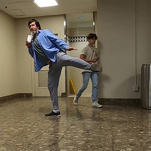 49K views · 1.4K reactions | Kung Fu Farts Prank 藍藍 | Super Stupid Poop | Facebook