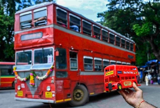 'The Last Ride': Mumbai Bids Adieu To Iconic Double-Decker Buses After 86 Years Of Service | Video