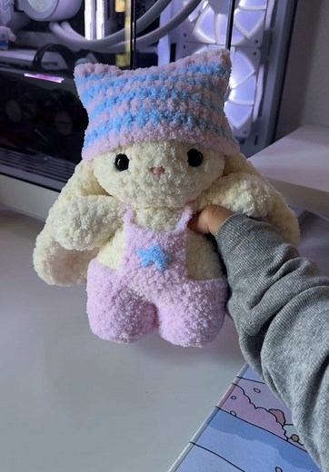 Beanie Bunny Crochet Pattern: Handmade Plushie Tutorial