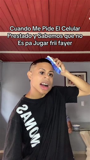 Cuando te Piden el Celular para Jugar Free Fire