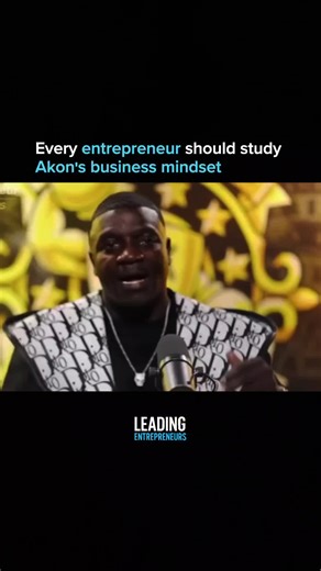 Akon didn’t just build a music career, he built a business blueprint every entrepreneur should study. His strategy is simple but unmatched: spot a global problem → innovate fast → scale beyond borders. From Akon Lighting Africa to crypto ecosystems and tech ventures, he thinks like a creator, invests like a strategist, and executes like a CEO. His mindset proves one thing: vision means nothing without relentless action. follow @leadingentrepreneurs for daily entrepreneur mindset, business strate