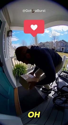 Fake Wheelchair Thief Caught INSTANTLY! 💥😂 #porchpirate #funny #instantkarma #securitycam