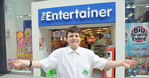 New programme offers insight into world of work for young people