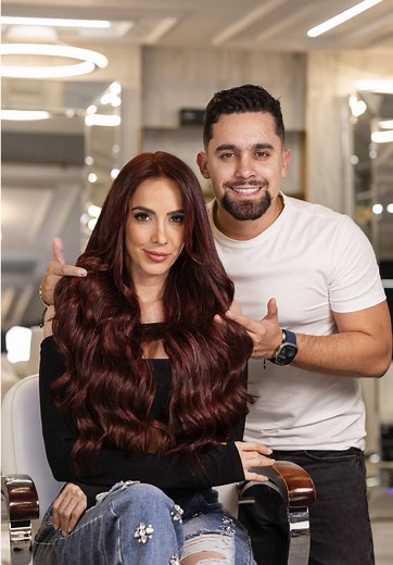 Rojo Cereza: El Nuevo Look de Violeta