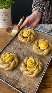 472K views · 2.7K reactions | Rose simit recipe in comment / Gül simit tarif yorumda | Hatice Oncel | Facebook