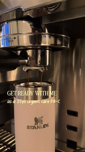 Addie May on Instagram: "Five things I would tell you about being a new grad in urgent care 🫶 1. You learn on the job. 2. You will start to feel comfortable and then spring/summer will come and your chief complaints change. 3. Month 5/6 you start to notice huge improvement with yourself. 4. You will still have days where you get chief complaints and think “I literally have no idea” 5. The moments a colleague takes the time to show you// or answer a question is the time you remember things best!