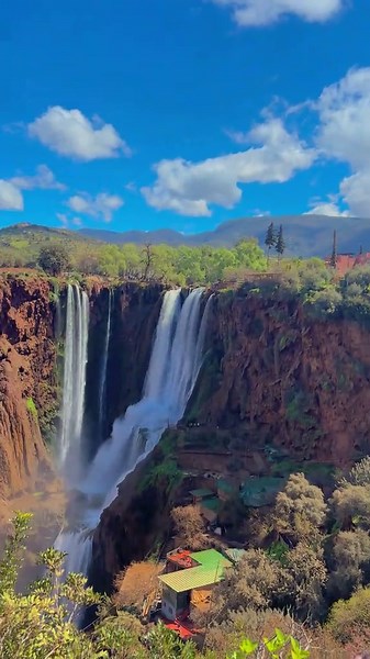 Ouzoud Waterfalls Day Trip from Marrakech 💧🌿 Explore the Natural Beauty of Morocco 🇲🇦 Discover the breathtaking Ouzoud Waterfalls, the highest waterfalls in Morocco, located in the beautiful Atlas Mountains. This unforgettable day trip from Marrakech takes you through scenic countryside, traditional Berber villages, and olive groves before reaching one of Morocco’s most spectacular natural sites. ⸻ What You Will Experience Our Ouzoud day trip offers a perfect mix of nature, adventure, and cu