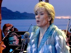 Photos | 2000 Today - Millennium Concert with Kiri Te Kanawa | Television | NZ On Screen