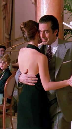 The most iconic Tango in the history of cinema. Al Pacino and Gabrielle Anwar in “Scent of a Woman” (1992) - Martin Brest