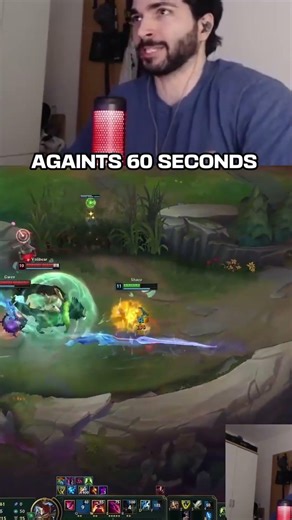 How He Escaped That? 😯 #leagueoflegends #shorts #shaco