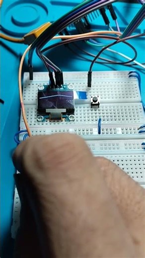 this is run to esp32 with mozzi library. managed to make 2 preset with filter knob! #diysynth #mozzi