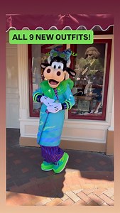 NEW Halloween outfits at Disneyland! 💚💜💚💜💚💜💚💜 Who wore the best costume? 🎃👻🕷️🎃👻🕷️🎃👻🕷️🎃👻🕷️ #DisneyHalloween #DisneylandHalloween #Halloween #HalloweenTime #DisneyParks #Disneyland #DisneylandPark #DisneylandResort #Disney #HappiestPlaceOnEarth #DisneyCaliforniaAdventure #DisneyPlus #DisneyHalloweenTime @Disneyland @DisneyParks #Disneyland70 | Findingdenny