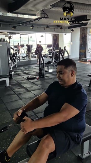 Seated Row in 30s: Build Back Strength FAST! 💪 #shorts #SeatedRow