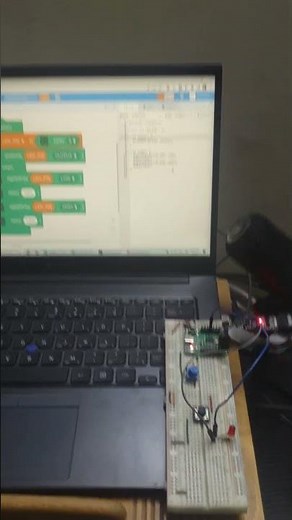 WCH CH32V00x Arduino Programming using CodeSkool Scratch