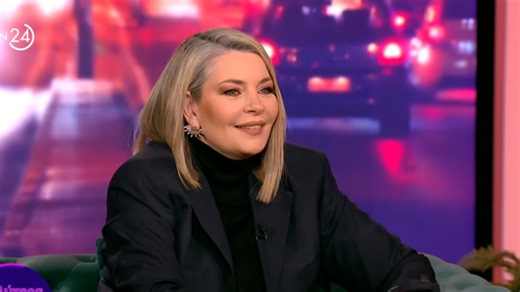 Ελισάβετ Μουτάφη για τον γιο της Δημήτρη: "Το ξέρει ότι δεν είμαι η βιολογική του μητέρα - Λέει μόνος του 'εγώ είμαι μαύρος'" (Βίντεο)