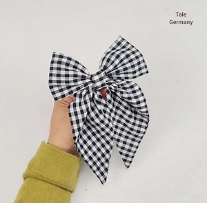 280K views · 4.1K reactions | Easy tip to sew scrunchie for beginners #fblifestyle #GiftIdeas | DIY Tips Tale | Facebook