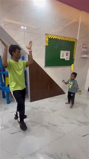 Bacho ko kaise Dance sikhate hai 👈 #howtotechdance #howtotech #learning