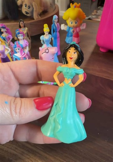 Mini Princess Makeover Ep.7 🧡 | princess makeup