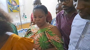 38K views · 1K reactions | Cetait pas facile dans les débuts. Dieu a attendu vos prières. Aujourd'hui Nguess bonsens reprend petit a petit. Le bouale en ligne voudrait vous dire grand merci pour votre soutiens. Leontine Bekla, Arthur et Sawé, Oura Ben, Ody, Chantre Yvonne, Edita. | Le Baoulé en Ligne | Facebook