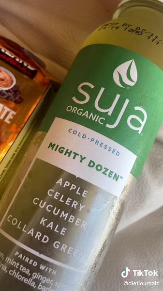 cant believe i made it to the one month mark 🥺 #fyp #whatieatinaday #dietingtips #dietinghacks #weightlosscheck #weightlosschallenge #dieting