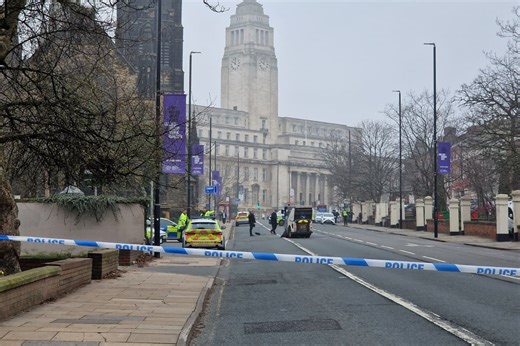 Leeds city centre road closed after ‘crash’