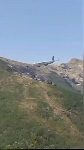 Pilot’s Impossible Move Plane Collides with Hill and Survives #short #gaming #AI #touchdown | Flight Gaming