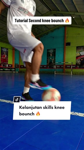 Kelanjutan skills knee bounch 🔥#futsal #futsalindonesia #fyp #futsalskill