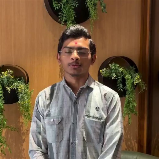 Employee No. 1. Zeel Soghasia said "I was informed through mail by @Lenskart_com to cut my shikha and remove tilak. When asked for the reason there was no response and I refused to do so due to which I was fired from the job by @peyushbansal Employee No. 2. Akash Sudam email response to  @Lenskart_com instructions to remove Bindi / tilak/kalawa /sticker.This is blatant abuse of human rights, not following Indian labor law and discrimination and bigotry that goes beyond adhering to some internal 