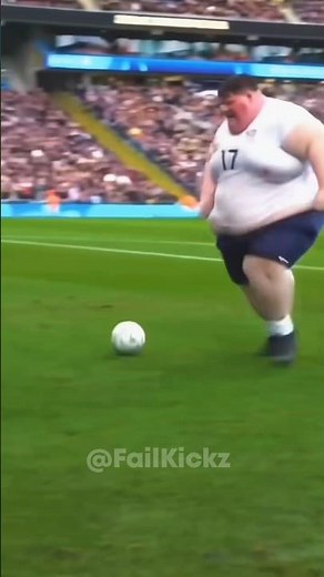 Weight vs Ball – Who Wins? Funny Fat Footballers!