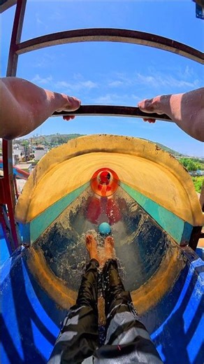 bella ciao playground parkour chasing ballon pov 😍#slide #chasing #pov