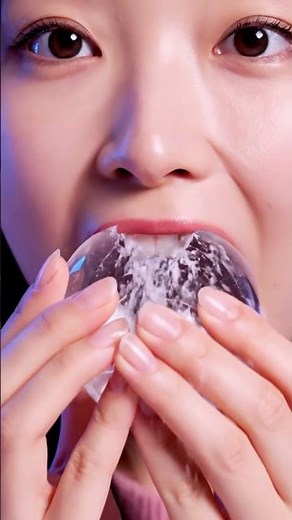 “The Most Satisfying Glass Apple Bite Ever 🍏✨” #asmr #mukbang #eatingsounds