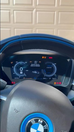 BMW i8 Startup / Engine startup and chime