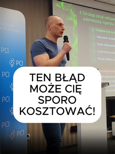 Większość firm automatyzuje procesy, których nikt nigdy nie opisał. To jeden z najczęstszych błędów, który widzę podczas audytów – i jeden z najdroższych w skutkach. Dokumentacja procesu to nie biurokratyczny obowiązek. To mapa, bez której każda automatyzacja jest budowana na domysłach. Jeśli nie wiesz dokładnie, jak dany proces działa dziś – krok po kroku, z wyjątkami i decyzjami – to automatyzujesz chaos. I zamiast go eliminować, utrwalasz go w systemie na stałe. Dokumentacja powinna opisywać: