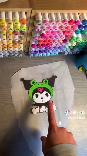 DIY Kuromi Wall Sticker Tutorial